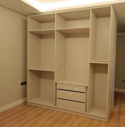 Linea Giyinme Odası Dolabı
