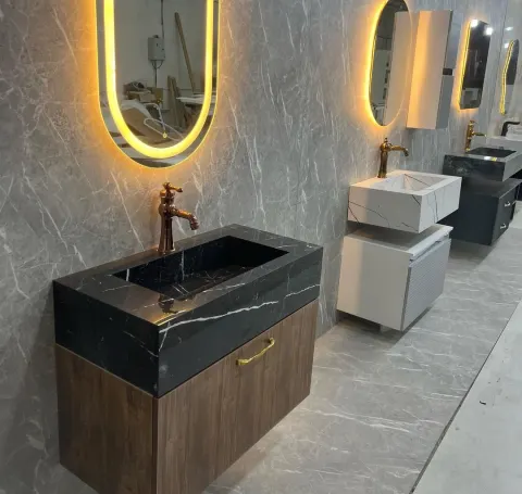 Luna Banyo Dolabı